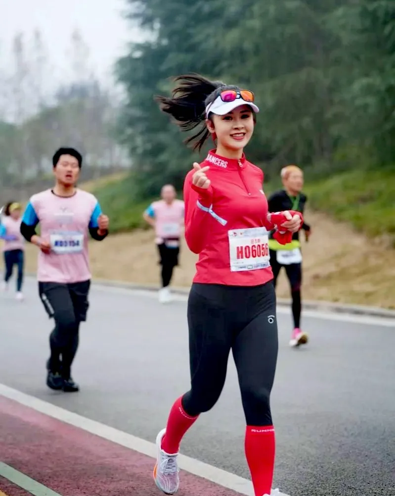 锐不可当首场状态出色,美国队观众沸腾!,Scout重返赛场气势如虹延续 锐不可当首场状态出色,美国队观众沸腾!,Scout重返赛场气势如虹延续